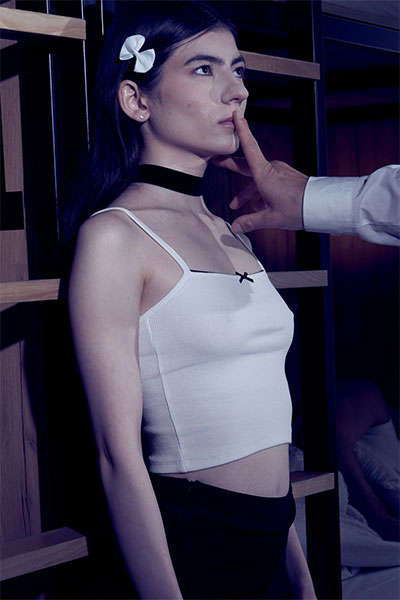 Luna Lynx in Welcome To Your New Family at Dark Room VR