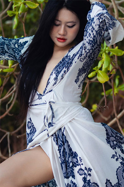 May in Tropical Elegance at Femjoy