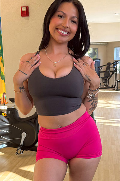 Ravyn from FTV Girls scene Busty Gym Time