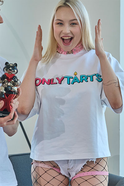 Sara Bork in xHamster Awards: The Deleted Scene at OnlyTarts