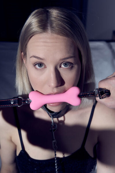 Barbie Brill in Unboxing Desires at Dark Room VR Image #5