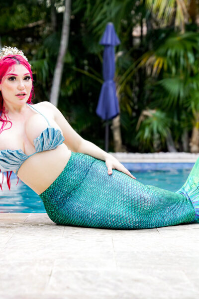 Lily Lou in June Spotlight: Lily Lou Begs You To Keep Jerking off to Her at Team Skeet Image #10