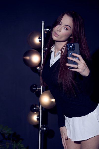 Audrey Reid in Let’s Break The Rules at Dark Room VR Image #3