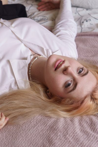 Vicky Roonen in Gamer Girls 1 at Zishy Image #3