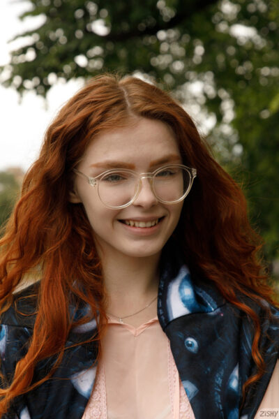 Kari Pitinova from Zishy scene Spring Clean Image #2