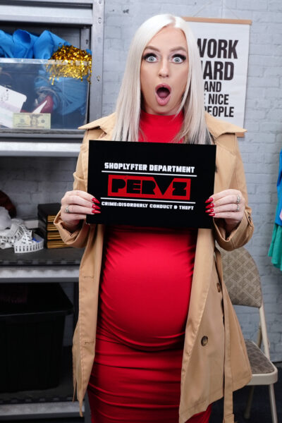 Elana Bunnz from Shoplyfter scene Case No. 8005664 - Elana Bunnz, the “Fake Mom” Thief Image #1