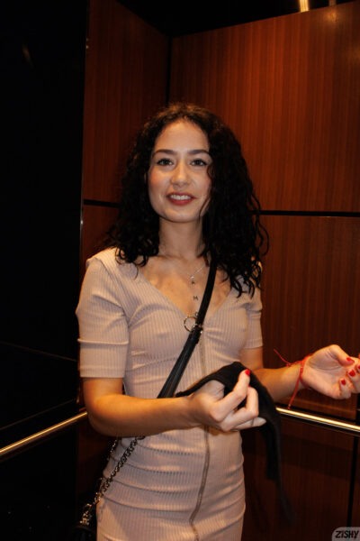 Rosaline Imaz from Zishy scene Art Night Image #1